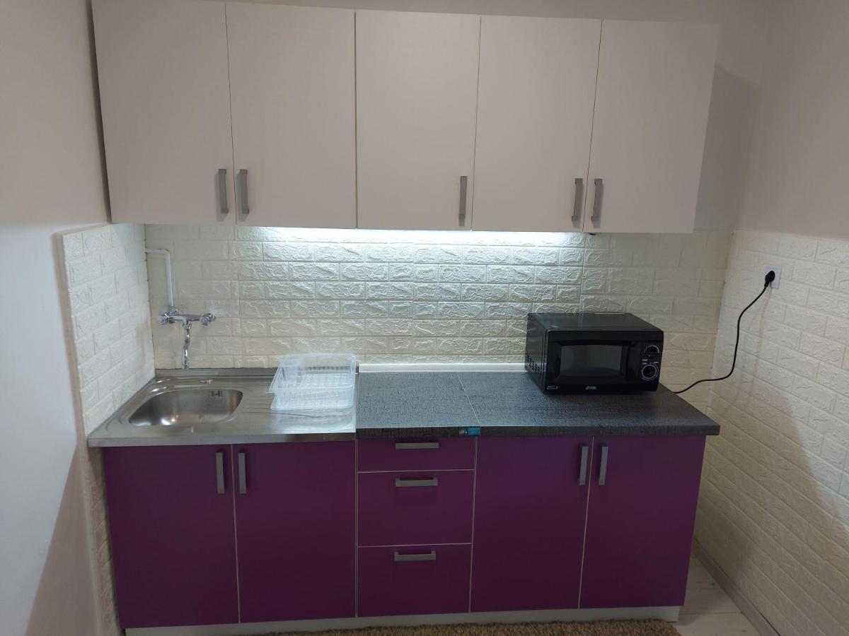 Lovely, Neat And Quite Apartment Dalia, Private Parking ซาราเยโว ภายนอก รูปภาพ