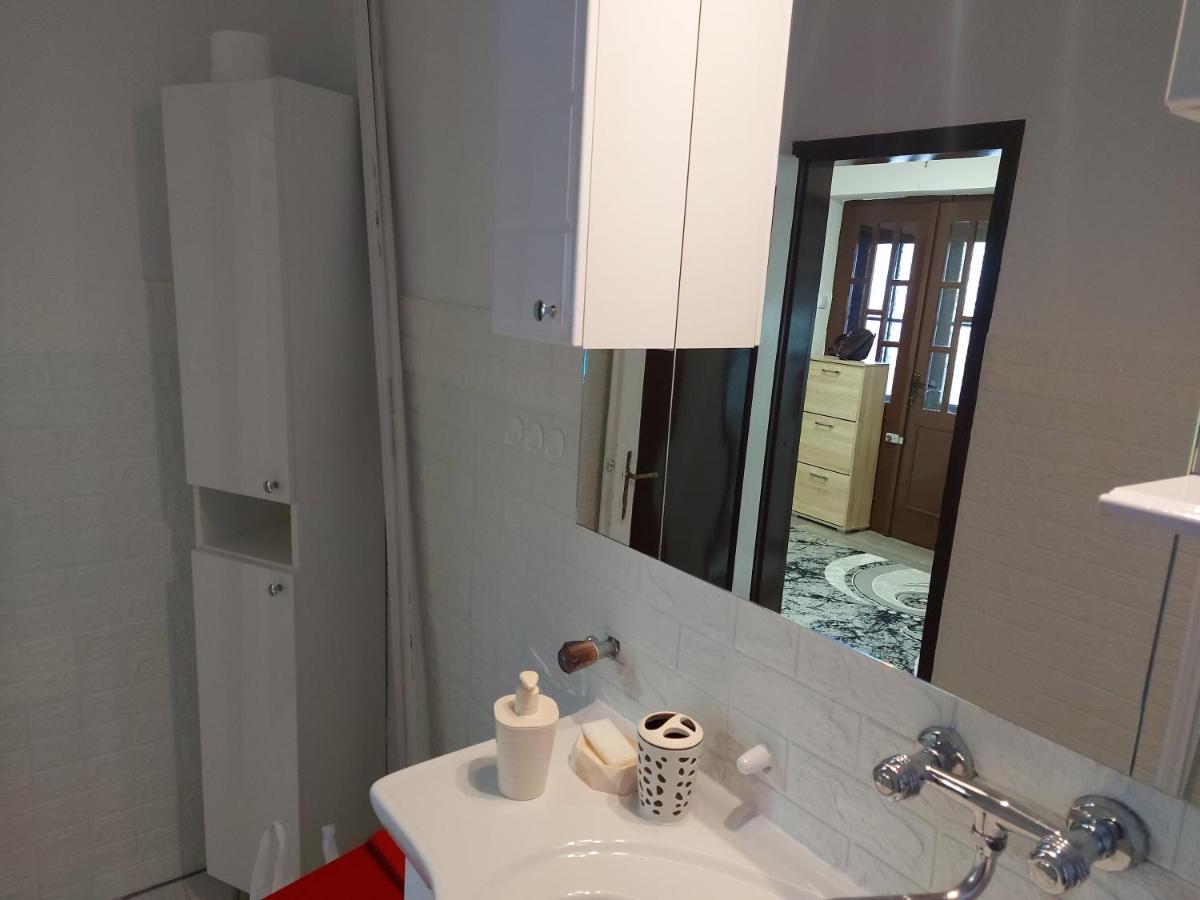 Lovely, Neat And Quite Apartment Dalia, Private Parking ซาราเยโว ภายนอก รูปภาพ