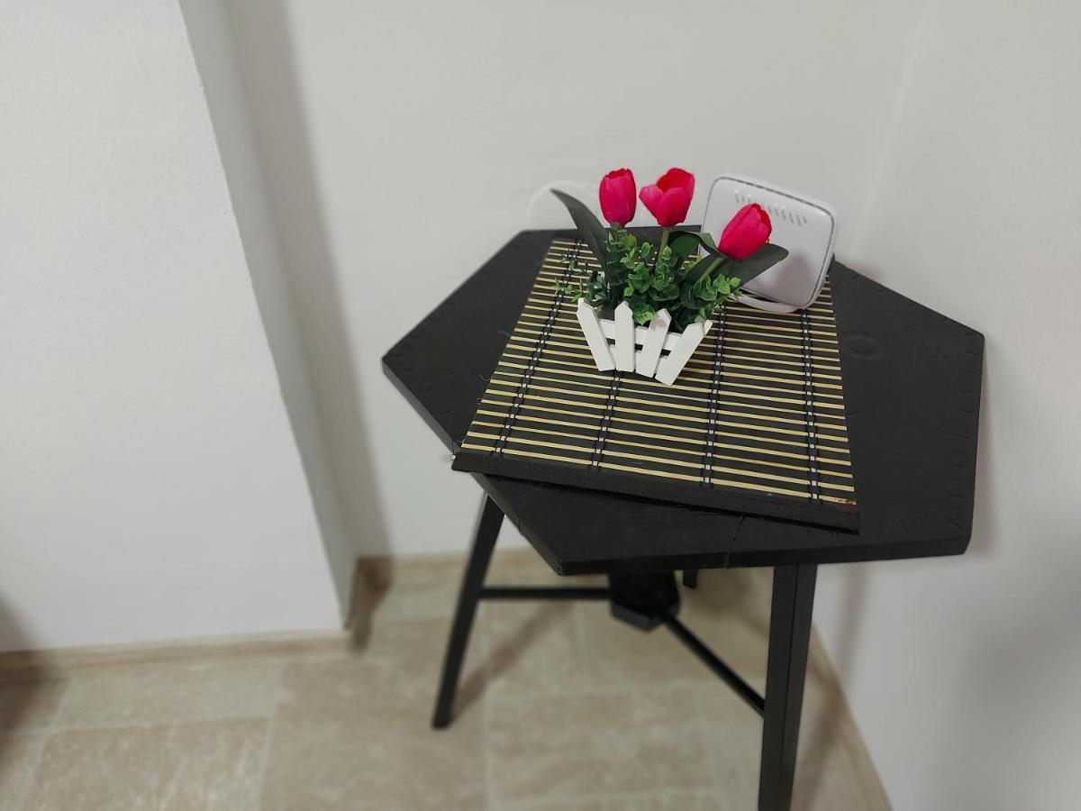 Lovely, Neat And Quite Apartment Dalia, Private Parking ซาราเยโว ภายนอก รูปภาพ
