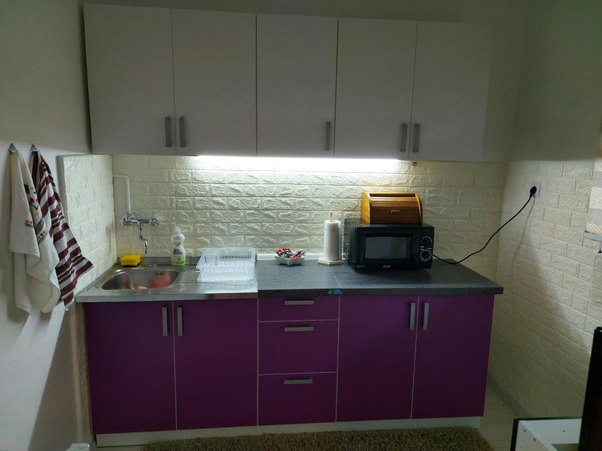 Lovely, Neat And Quite Apartment Dalia, Private Parking ซาราเยโว ภายนอก รูปภาพ