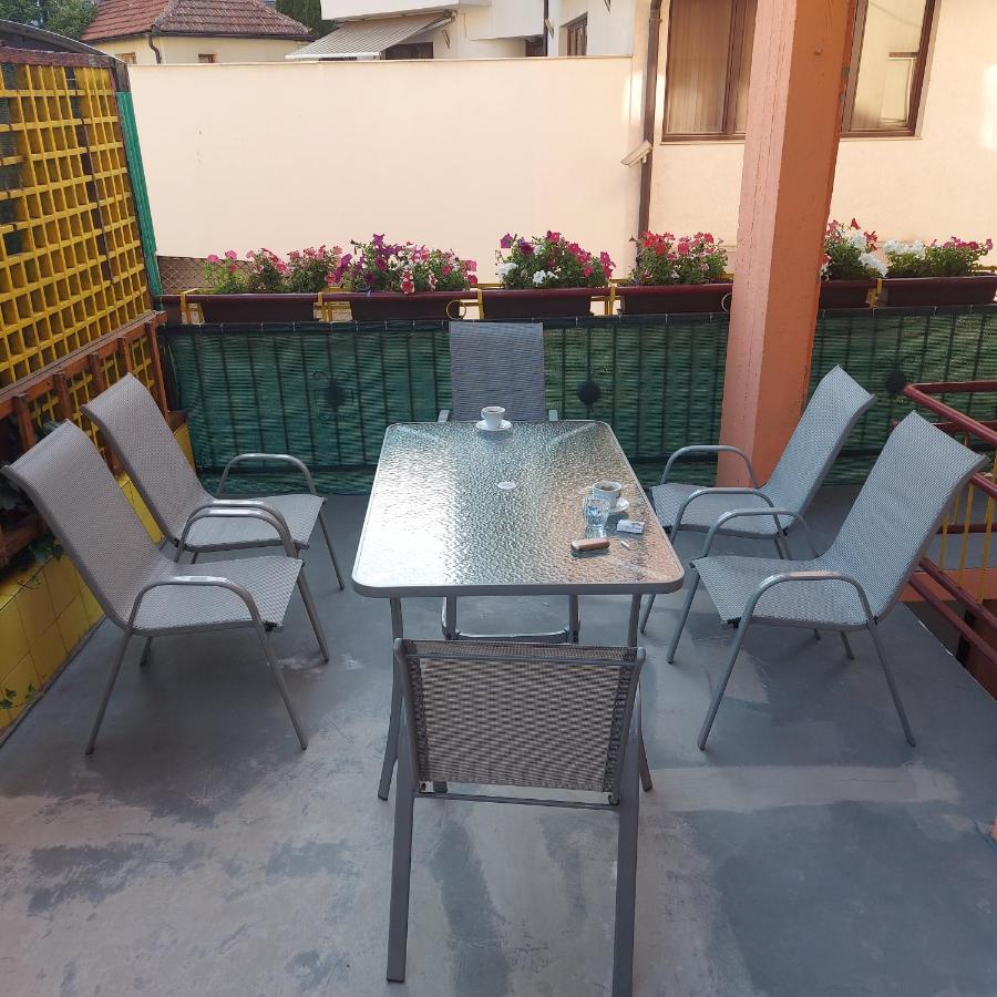 Lovely, Neat And Quite Apartment Dalia, Private Parking ซาราเยโว ภายนอก รูปภาพ